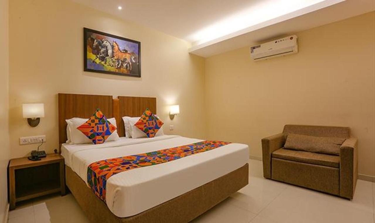 Fabhotel Royal International - Nr Mumbai International Airport Exterior foto