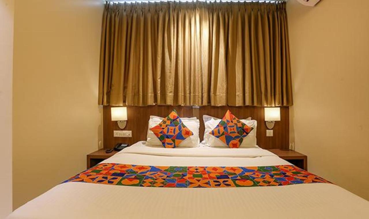 Fabhotel Royal International - Nr Mumbai International Airport Exterior foto